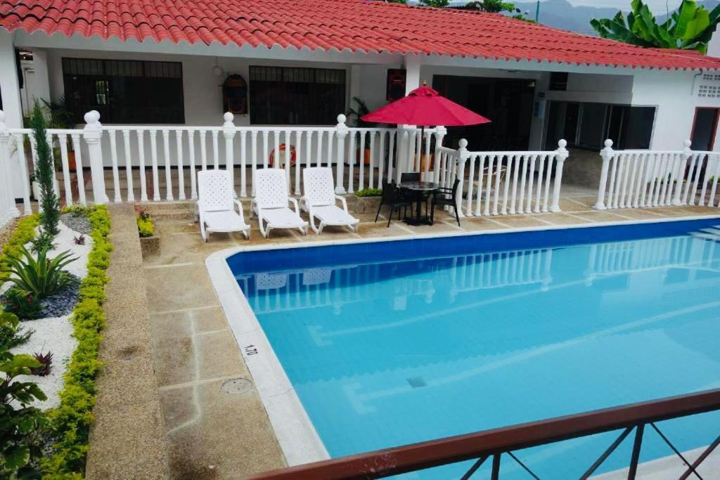 Hotel Maceo Melgar Exterior foto