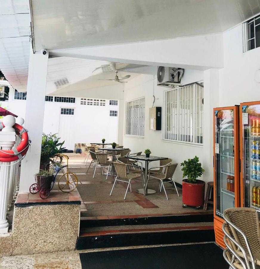 Hotel Maceo Melgar Exterior foto